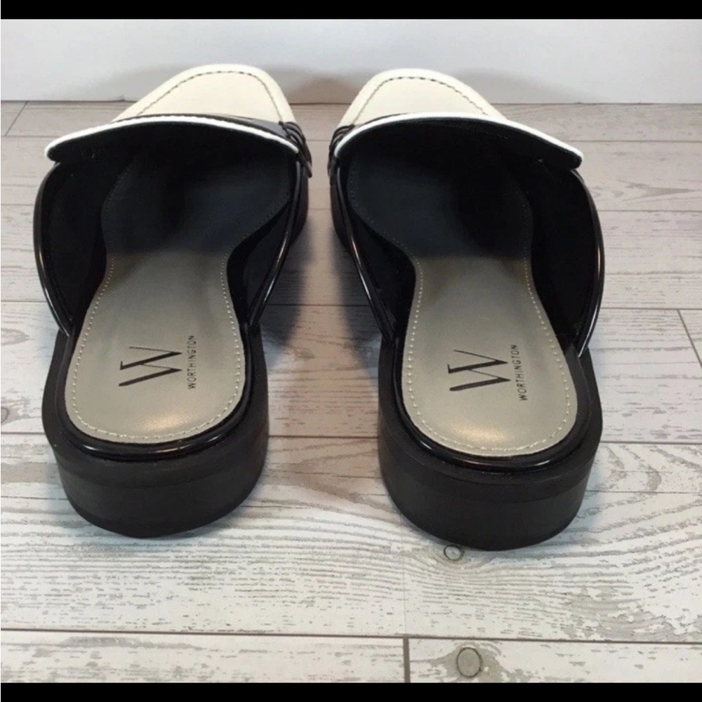 Women Worthington Destin Size 5M Mules/ Slip On Penny Loafers Black & White - Picture 4 of 13